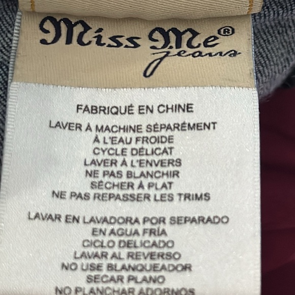 Miss Me Women’s Jeans Mid Rise Easy Boot 29 Inseam 31 1/2” Style #E3255EBR, EUC - Picture 13 of 14